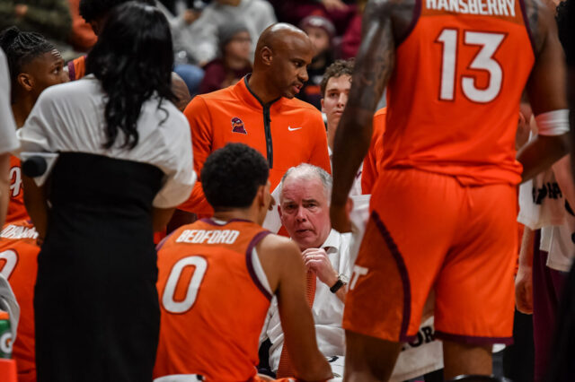 dll2511160025_char _at_vt